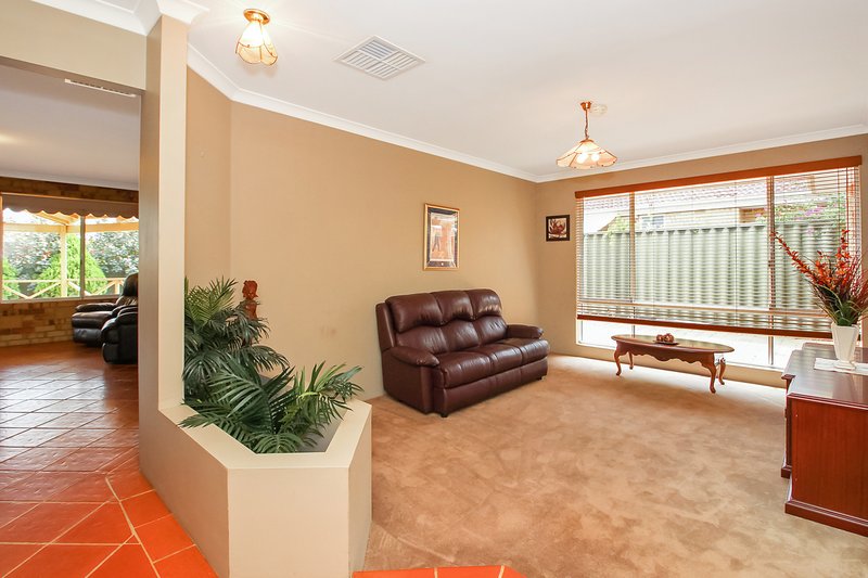 Photo - 48 Cadoux Loop, Hocking WA 6065 - Image 3