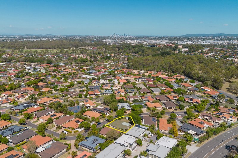 Photo - 48 Calvary Crescent, Boondall QLD 4034 - Image 22