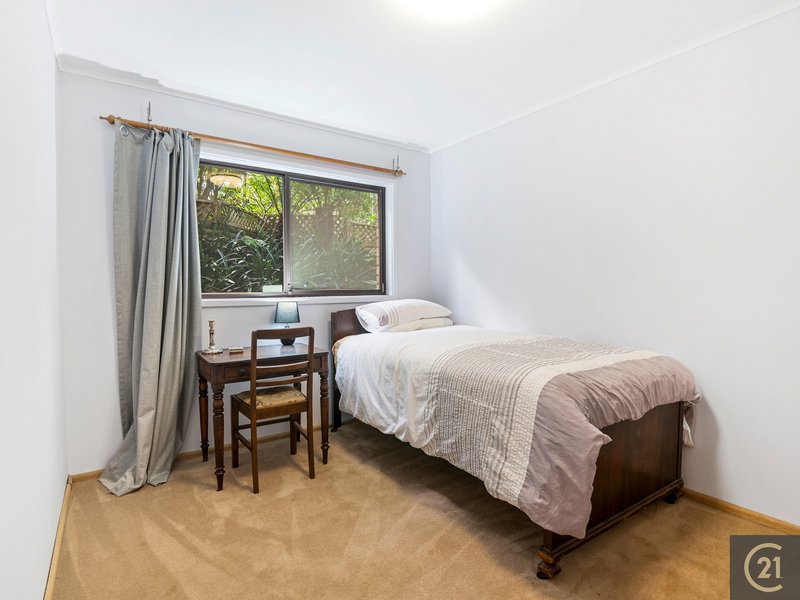 Photo - 48 Candowie Crescent, Baulkham Hills NSW 2153 - Image 10