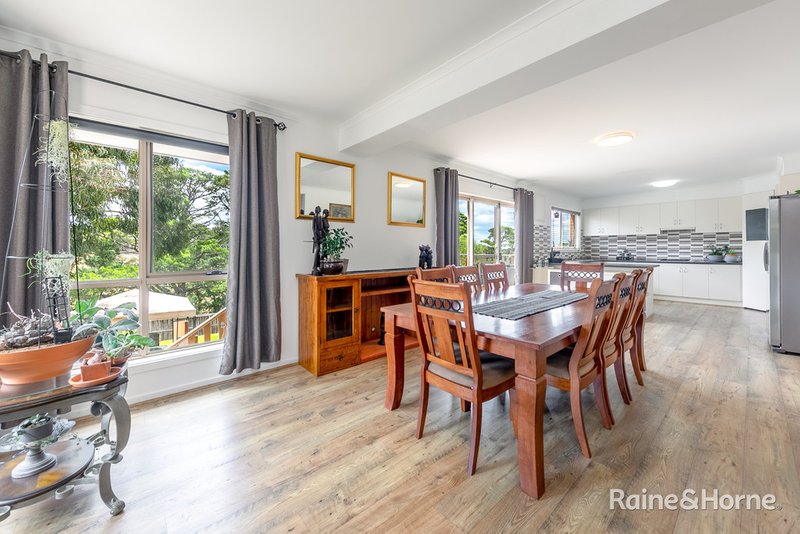 Photo - 48 Canterbury Avenue, Sunbury VIC 3429 - Image 6