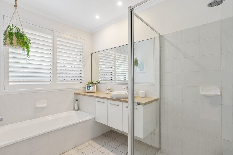 Photo - 48 Carrothool Place, Mooloolaba QLD 4557 - Image 13