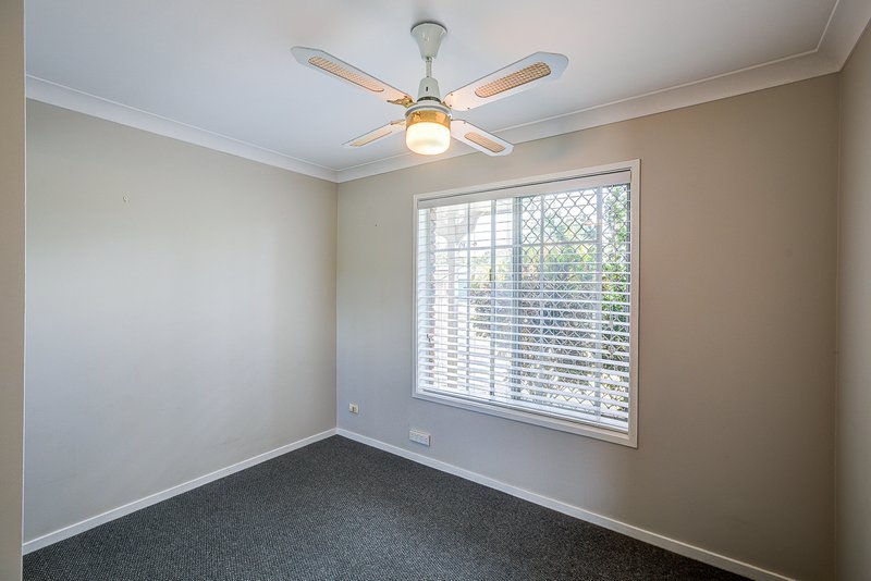 Photo - 48 Centaurus Crescent, Regents Park QLD 4118 - Image 7