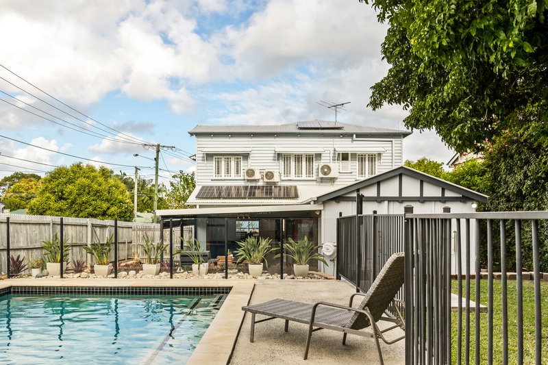 Photo - 48 Chermside Street, Grange QLD 4051 - Image 2