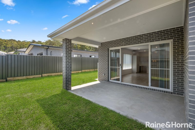 Photo - 48 Childers Circuit, Wadalba NSW 2259 - Image 7