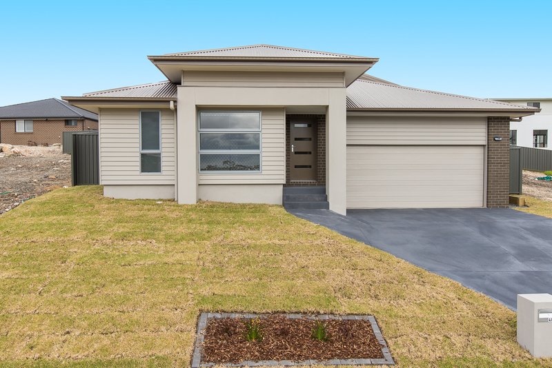 48 Comel Avenue, Cameron Park NSW 2285