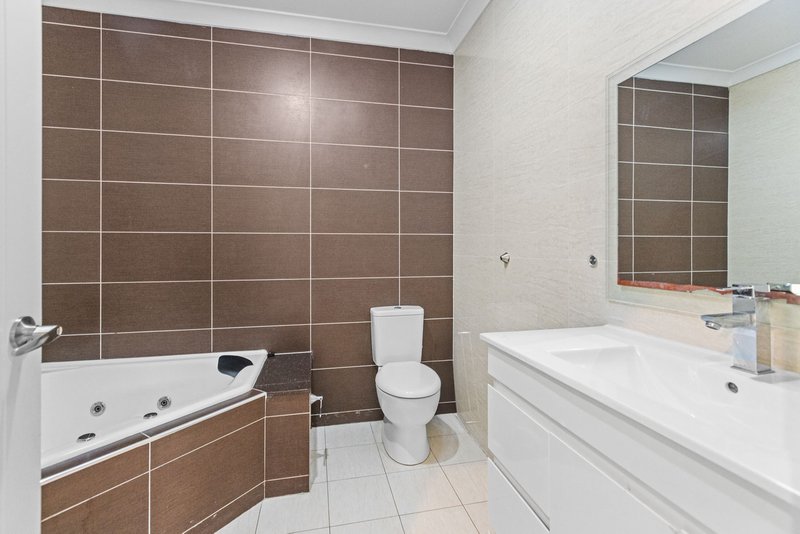 Photo - 48 Cooloongatta Road, Beverly Hills NSW 2209 - Image 16