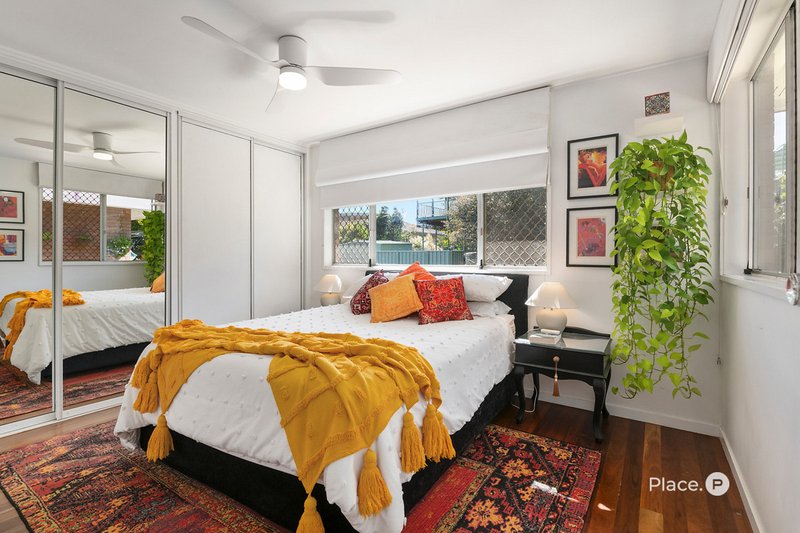 Photo - 48 Craigmont Street, Tarragindi QLD 4121 - Image 9