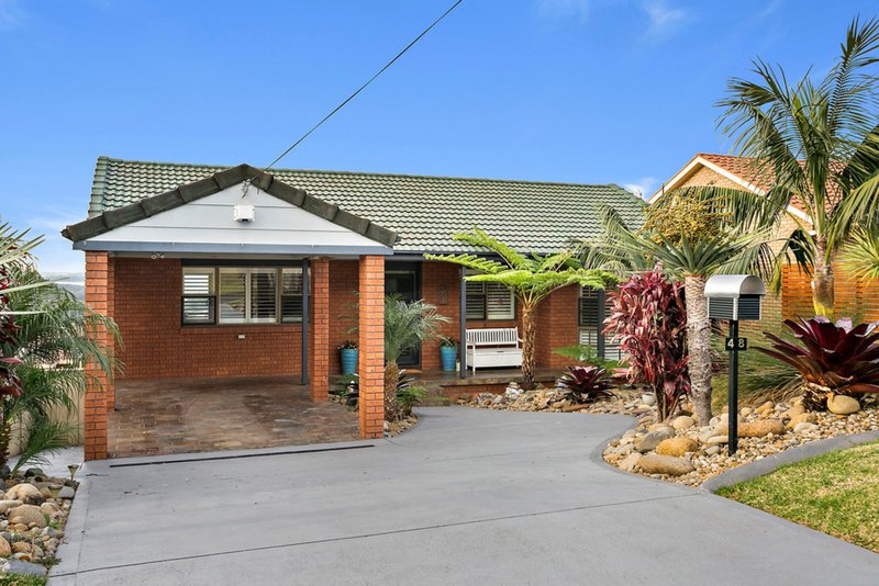 Photo - 48 Cuthbert Drive, Mount Warrigal NSW 2528 - Image 2