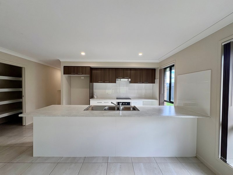 Photo - 48 Dairyman Drive, Raymond Terrace NSW 2324 - Image 3