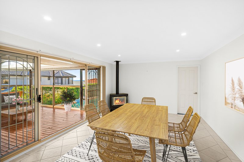 Photo - 48 Dampier Crescent, Shell Cove NSW 2529 - Image 14