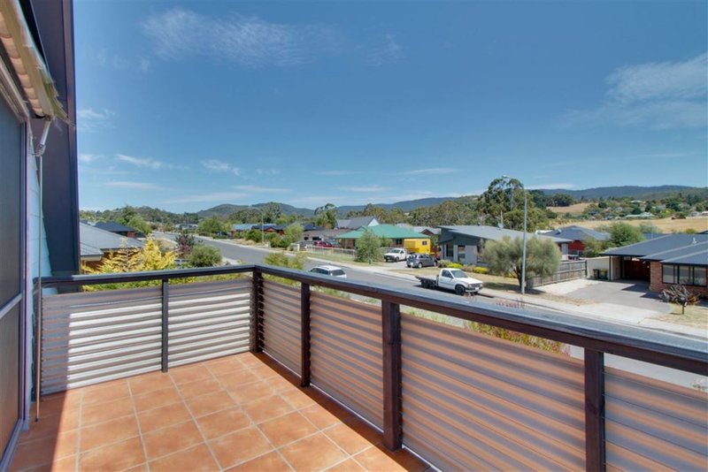 Photo - 48 Dayspring Drive, Margate TAS 7054 - Image 2