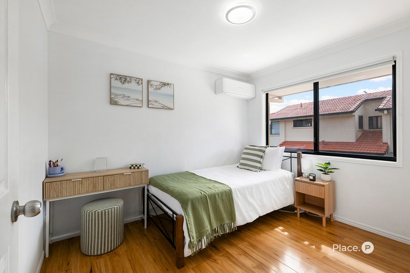Photo - 4/8 Deason Street, Sunnybank QLD 4109 - Image 15