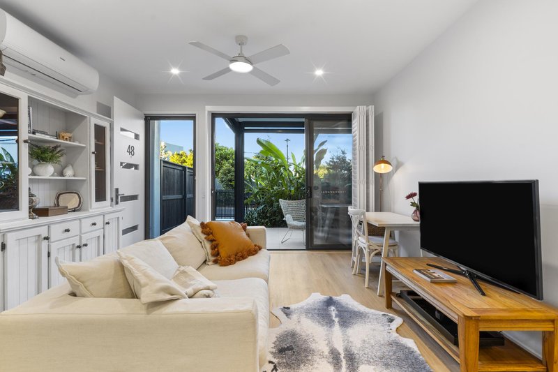 Photo - 48 Delta Circuit, Hope Island QLD 4212 - Image 14