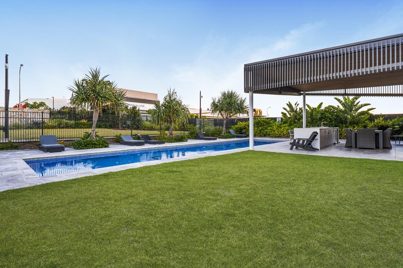 Photo - 48 Delta Circuit, Hope Island QLD 4212 - Image 23