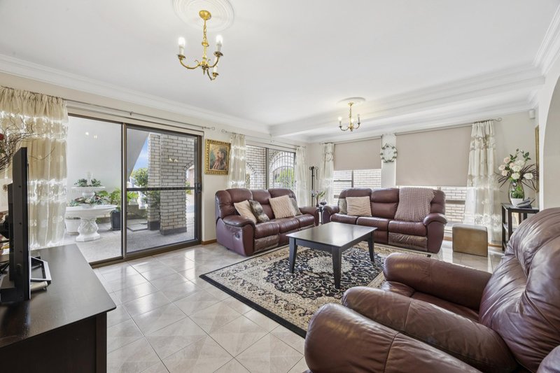 Photo - 48 Dumas Street, Mckellar ACT 2617 - Image 12