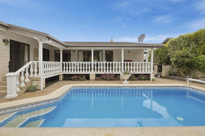 Photo - 48 Dumas Street, Mckellar ACT 2617 - Image 16