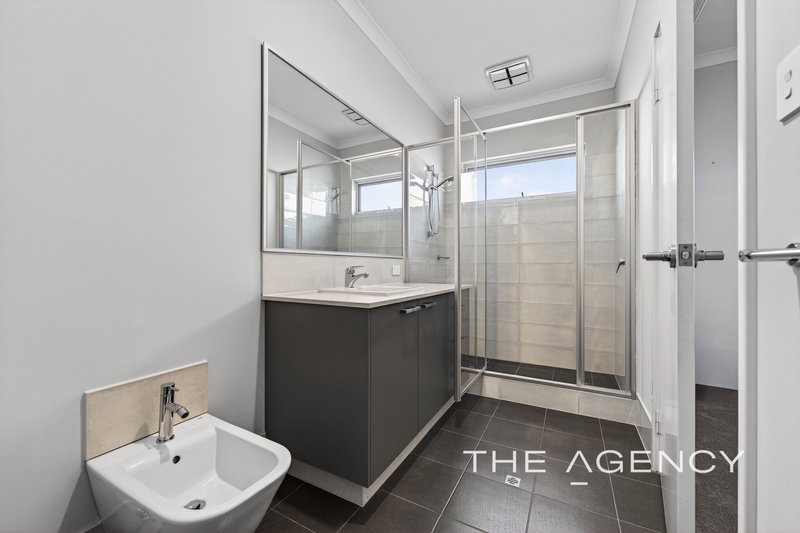 Photo - 48 Edmondson Crescent, Karrinyup WA 6018 - Image 11