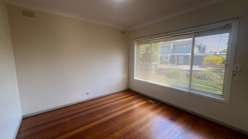 Photo - 48 Edmondson Street, Lalor VIC 3075 - Image 7