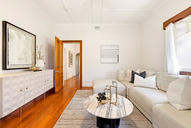 Photo - 48 Eighth Avenue, Coorparoo QLD 4151 - Image 11
