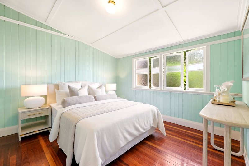 Photo - 48 Eighth Avenue, Coorparoo QLD 4151 - Image 13