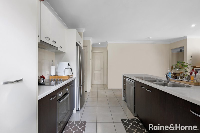 Photo - 48 Eileen Street, Walkerston QLD 4751 - Image 6
