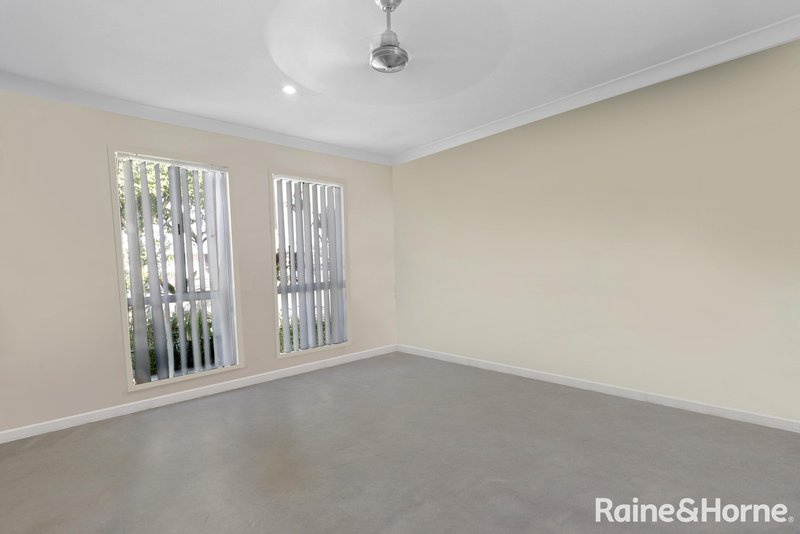 Photo - 48 Eileen Street, Walkerston QLD 4751 - Image 9