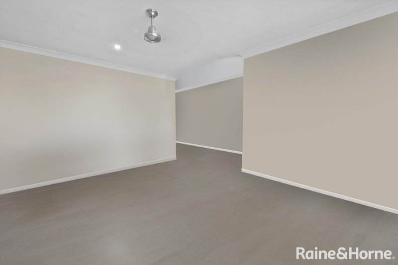 Photo - 48 Eileen Street, Walkerston QLD 4751 - Image 10