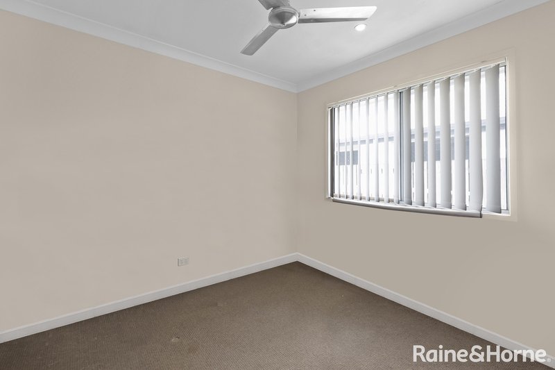 Photo - 48 Eileen Street, Walkerston QLD 4751 - Image 17