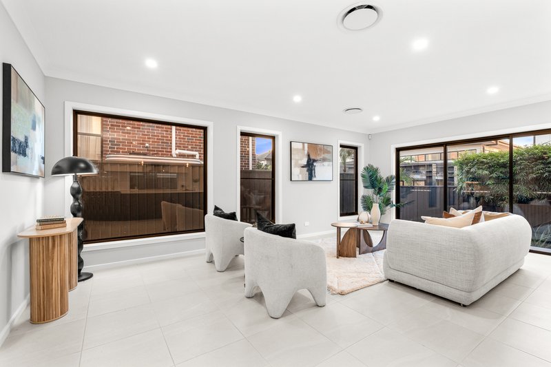 Photo - 48 Elara Boulevard, Marsden Park NSW 2765 - Image 6