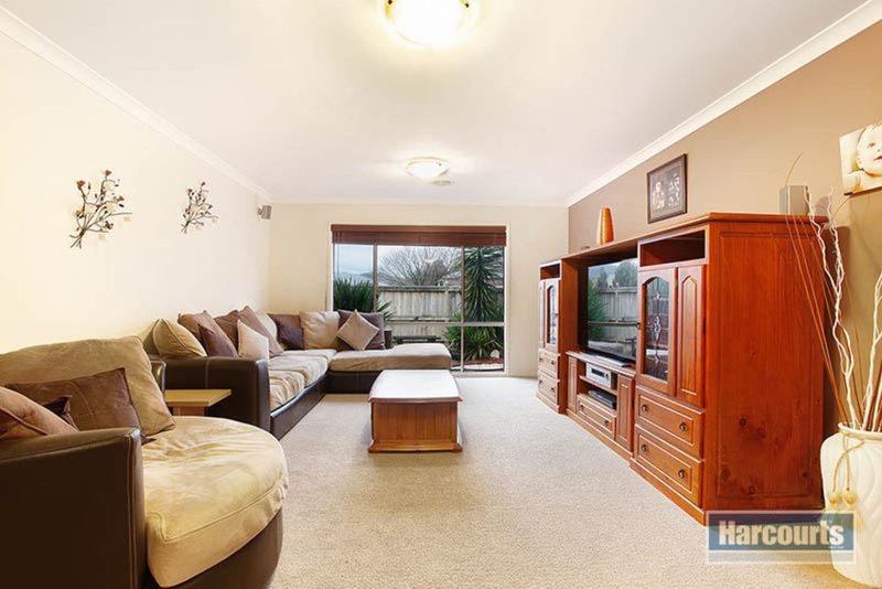 Photo - 48 Ellendale Street, Rowville VIC 3178 - Image 2