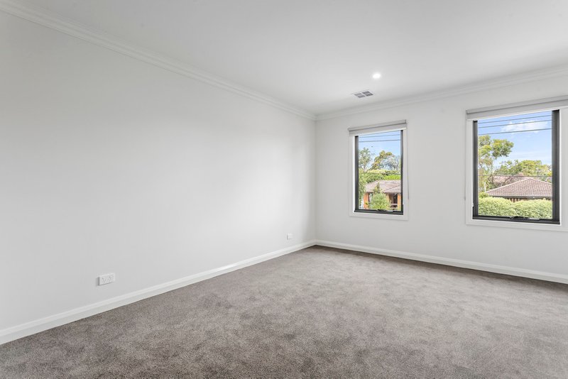 Photo - 48 English Avenue, Scoresby VIC 3179 - Image 7