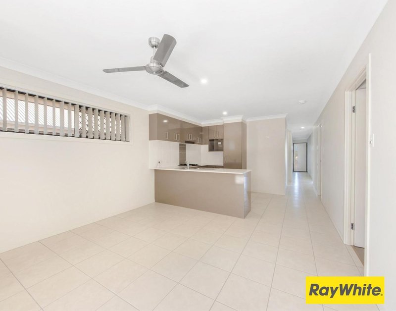 Photo - 48 Eucalyptus Crescent, Ripley QLD 4306 - Image 3