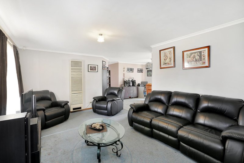 Photo - 48 Fairbairn Drive, Corio VIC 3214 - Image 2