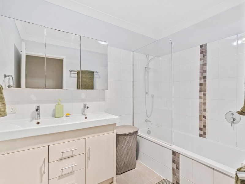 Photo - 48 Fairlawn Street, Nathan QLD 4111 - Image 9