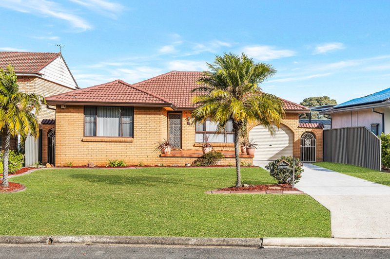 48 Firth Avenue, Green Valley NSW 2168