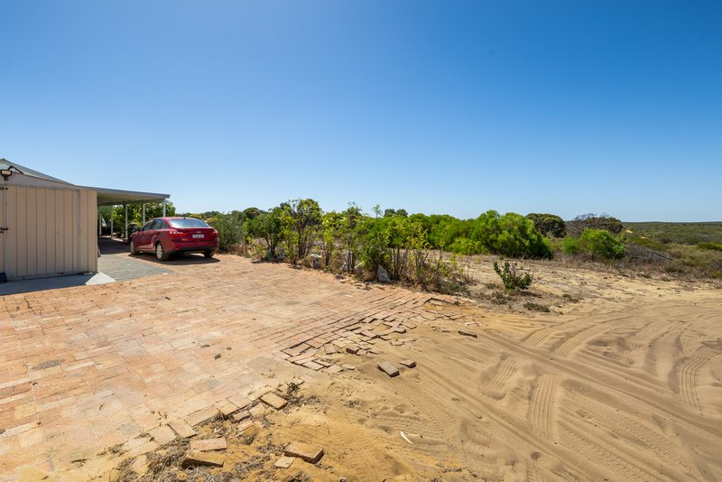 Photo - 48 Flat Rock Pass, Karakin WA 6044 - Image 16