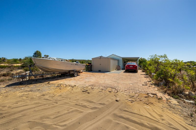 Photo - 48 Flat Rock Pass, Karakin WA 6044 - Image 17