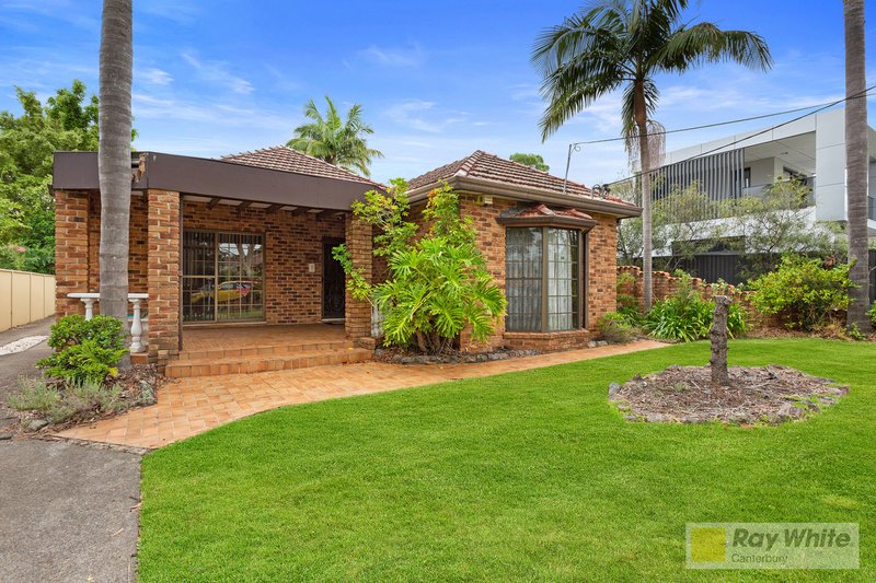 Photo - 48 Forrest Road, East Hills NSW 2213 - Image 2