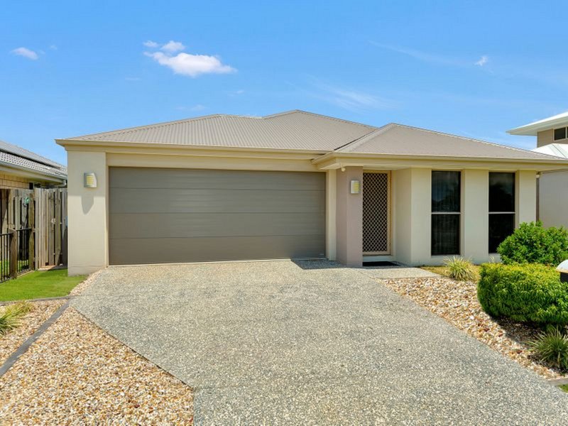 48 Fountain Street, Pimpama QLD 4209