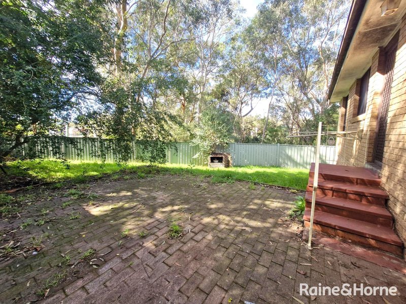 Photo - 48 Gentian Avenue, Macquarie Fields NSW 2564 - Image 14