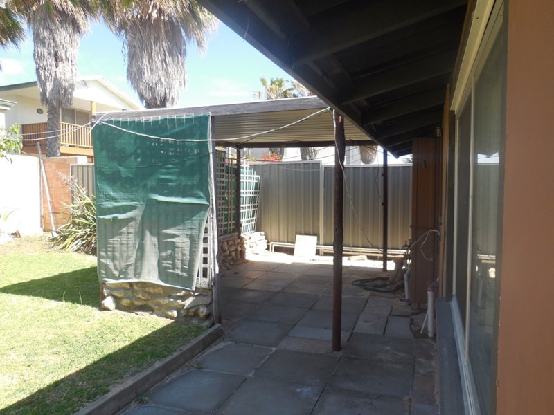 Photo - 48 Gingin Road, Lancelin WA 6044 - Image 8