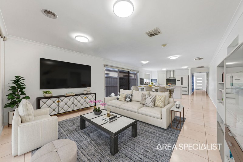 Photo - 48 Glenelg Street, Clyde North VIC 3978 - Image 4