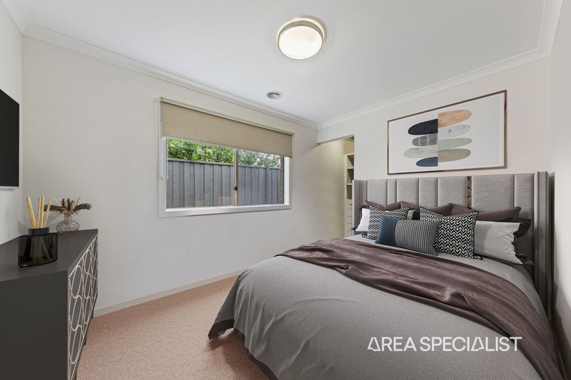 Photo - 48 Glenelg Street, Clyde North VIC 3978 - Image 10