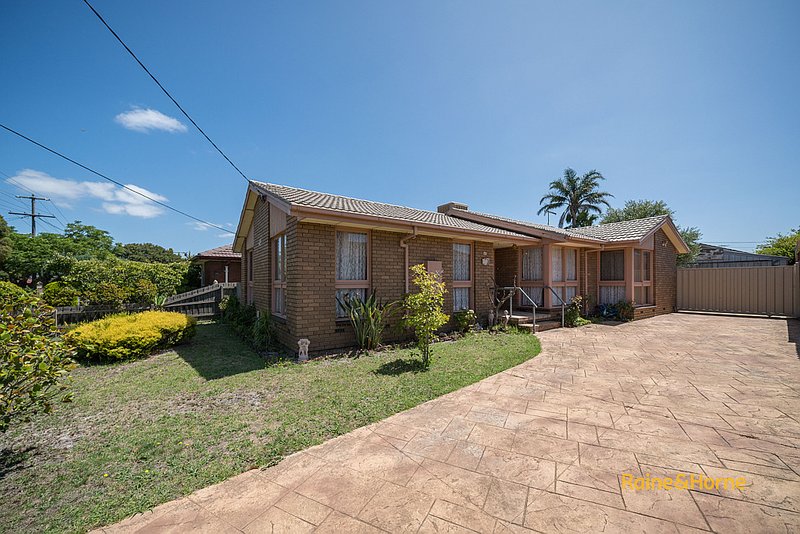 Photo - 48 Glenmorgan Close, Clayton South VIC 3169 - Image 10