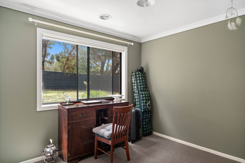 Photo - 48 Goodwood Drive, Cowes VIC 3922 - Image 9