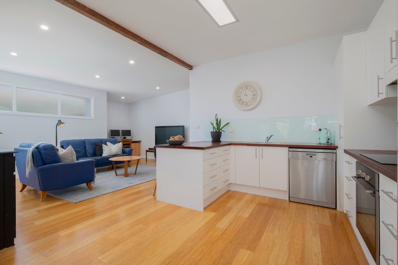 Photo - 48 Gordon Avenue, Hamilton NSW 2303 - Image 7