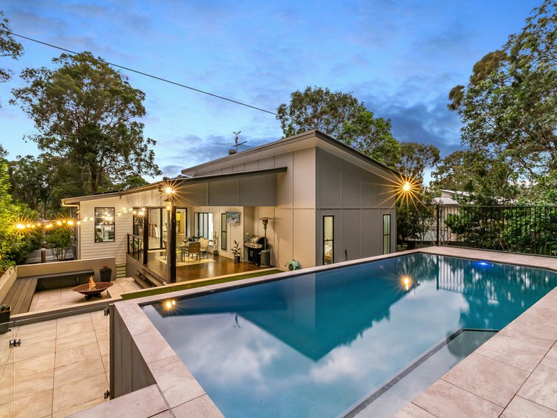 48 Gordon Circuit, Seventeen Mile Rocks QLD 4073