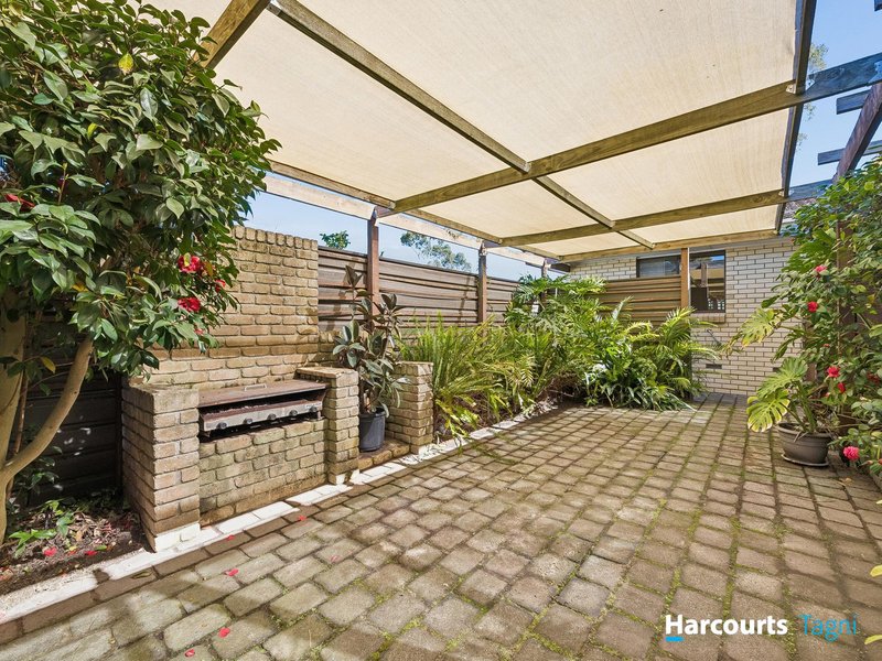 Photo - 48 Hamilton Crescent, Aberfoyle Park SA 5159 - Image 23