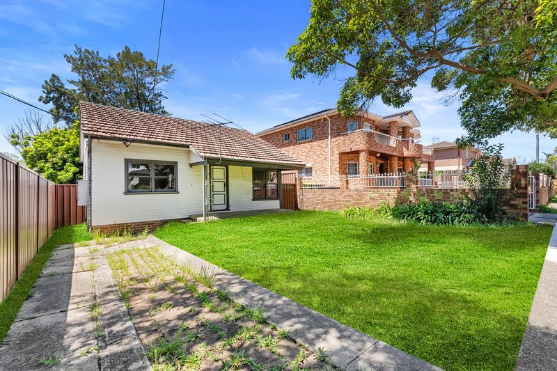 48 Hampton Street, Croydon Park NSW 2133