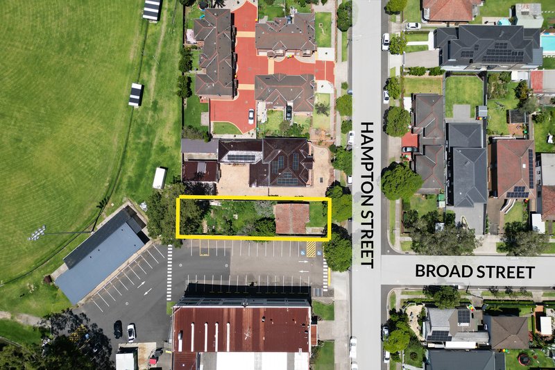 Photo - 48 Hampton Street, Croydon Park NSW 2133 - Image 7